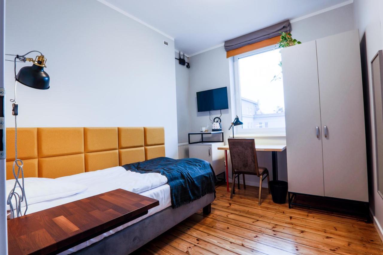 B&B Kraszewskiego3A ビィドゴシュチュ 部屋 写真